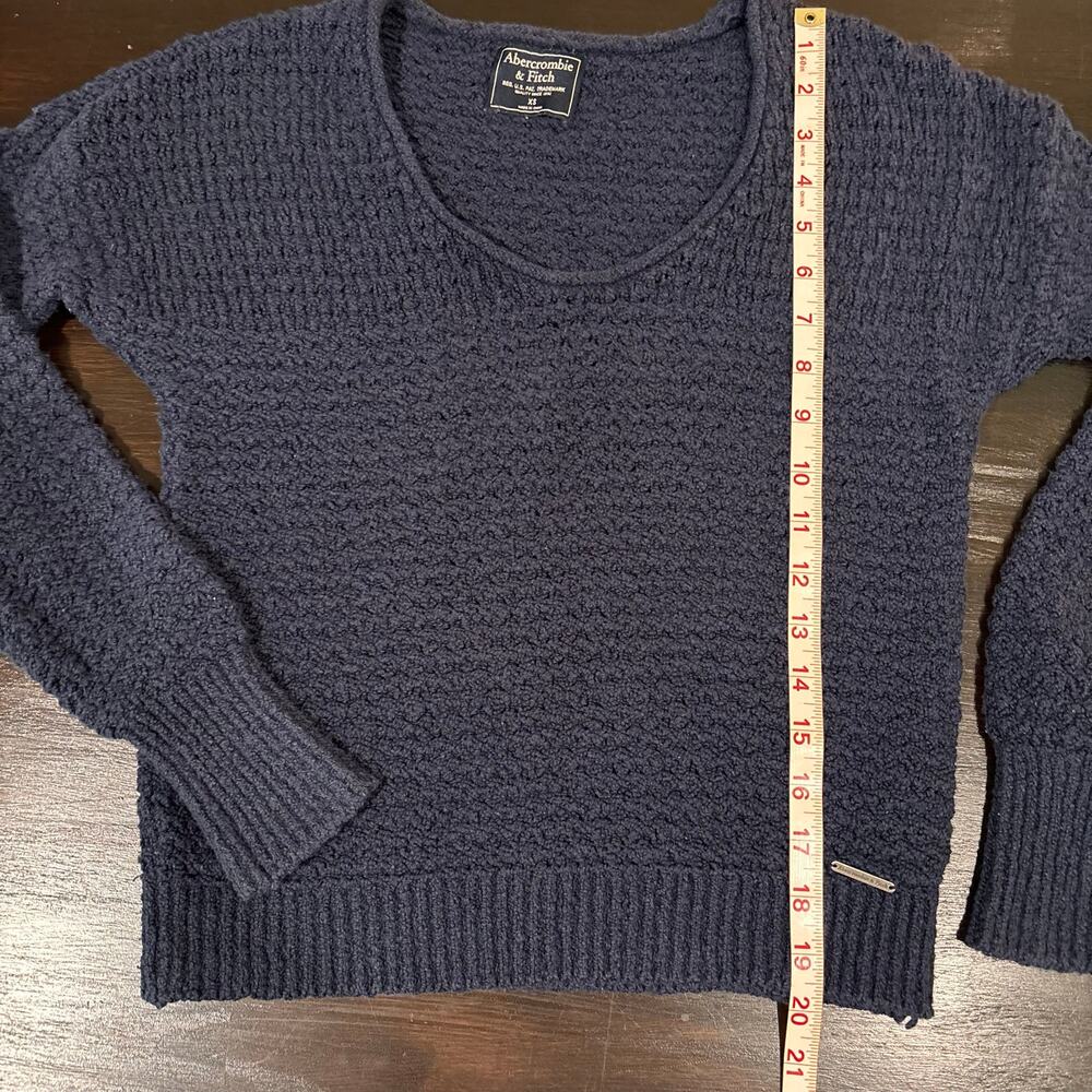 Abercrombie & Fitch Vintage Y2K Crochet Knit Scoop V-Neck Sweater Navy Blue- XS - Picture 7 of 7
